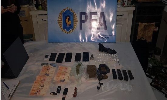 La Federal incautó cocaína y marihuana en dos allanamientos en Florencio Varela